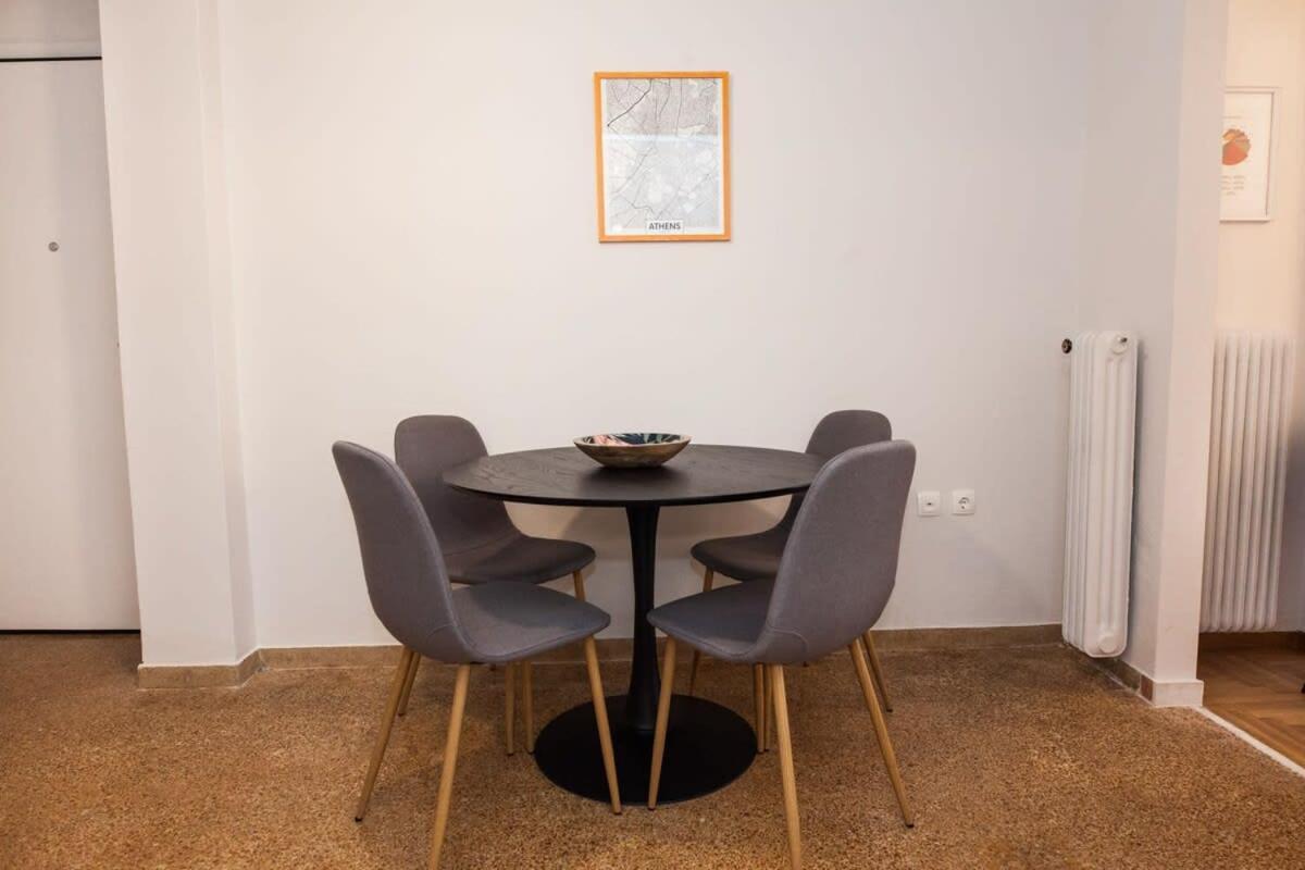 Contemporary Stylish Apartment Located Near Metaxourgeio Area Афины Экстерьер фото